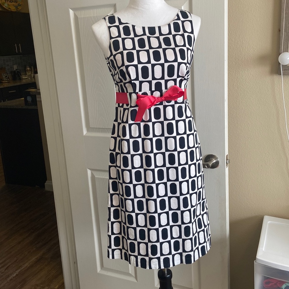Jessica Howard petite ladies black/white sleeveless dress size 4P